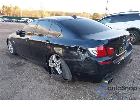2011 BMW 550I xDrive z USA, uszkodzony, nr VIN WBAFU9C56BC783396